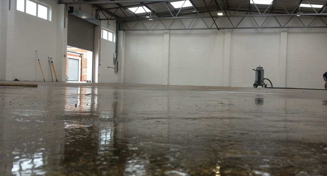 application of epoxy primer in warehouse
