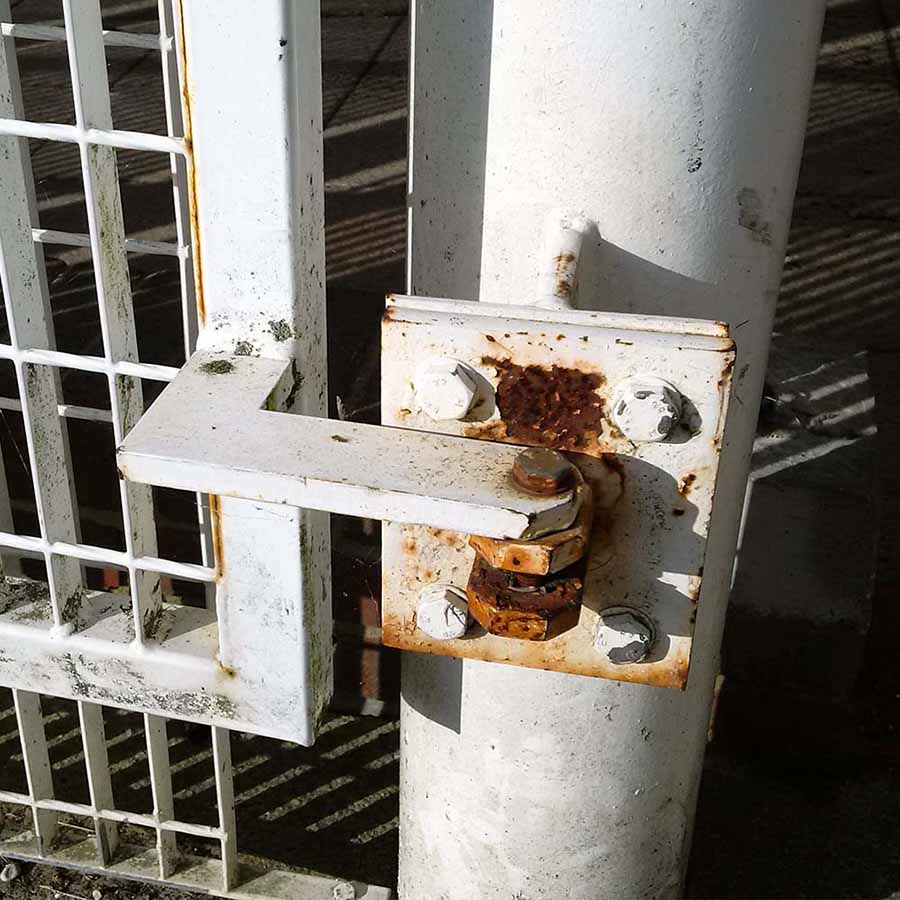 paint for rusted metal