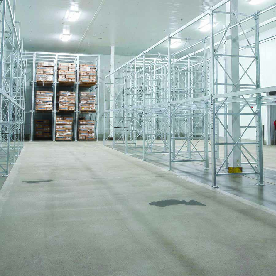 low temperature concrete in racked storage unit