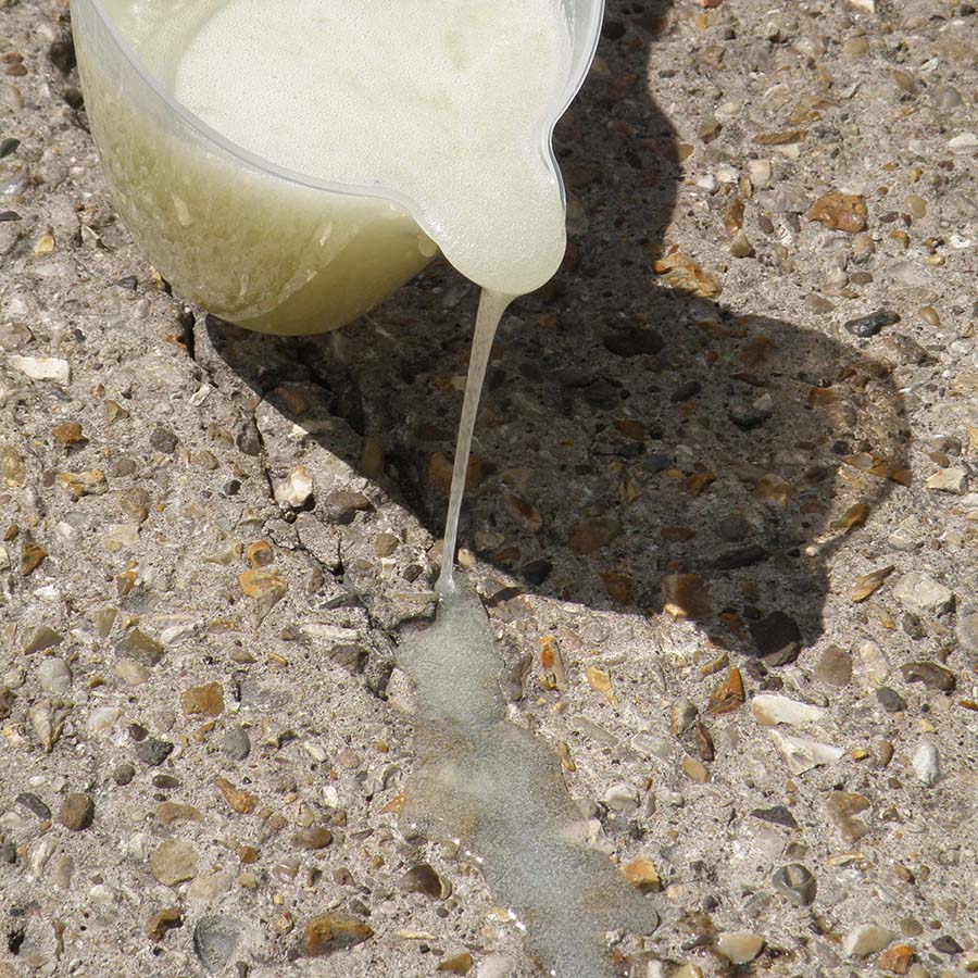 Pouring Jug - 2L - Image 4